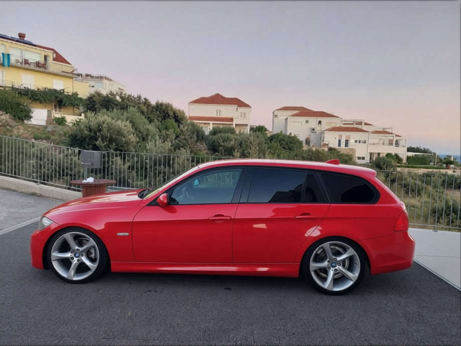 Car rendered in Ferrari Red gloss paint