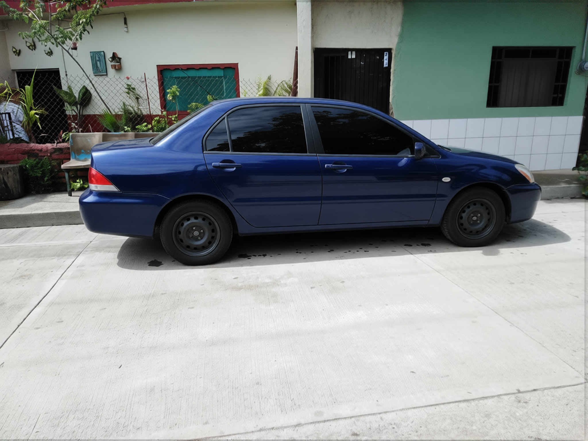 Mitsubishi Asx en Deep Navy gloss paint