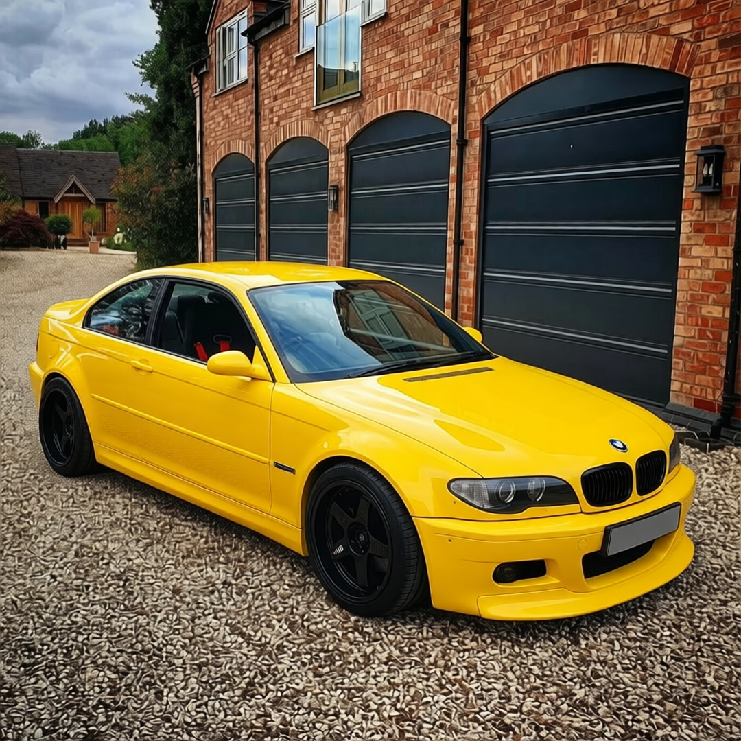 Preview Car 7 rendered in Racing Yellow gloss paint