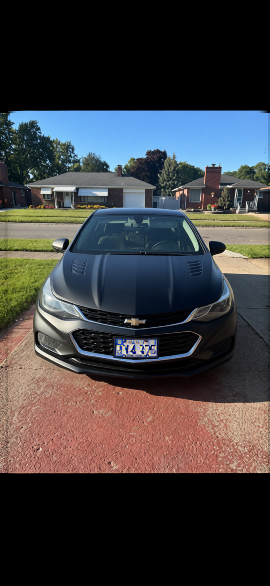 Preview Car 7 rendered in Black matte paint