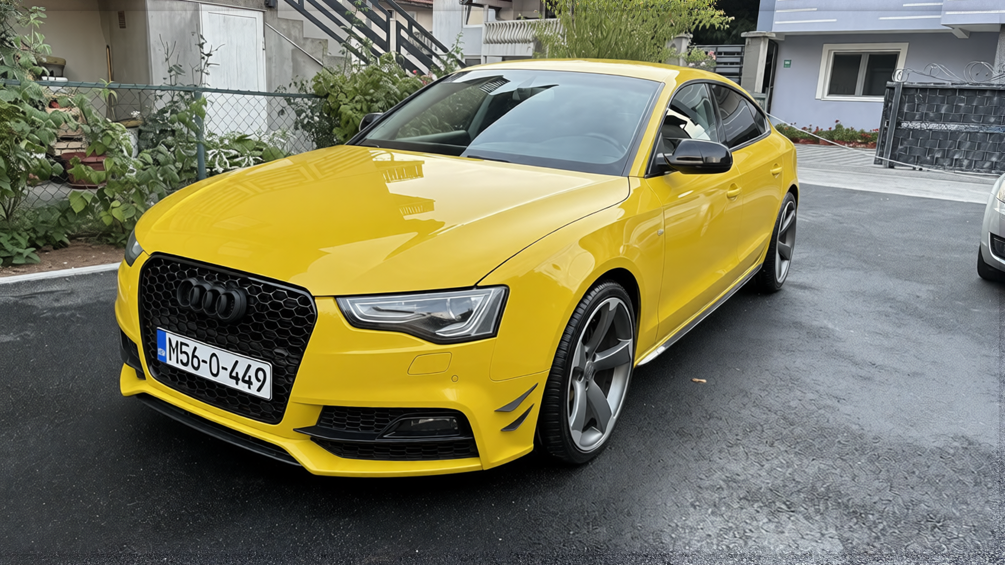 Preview Car 4 rendered in Racing Yellow gloss paint