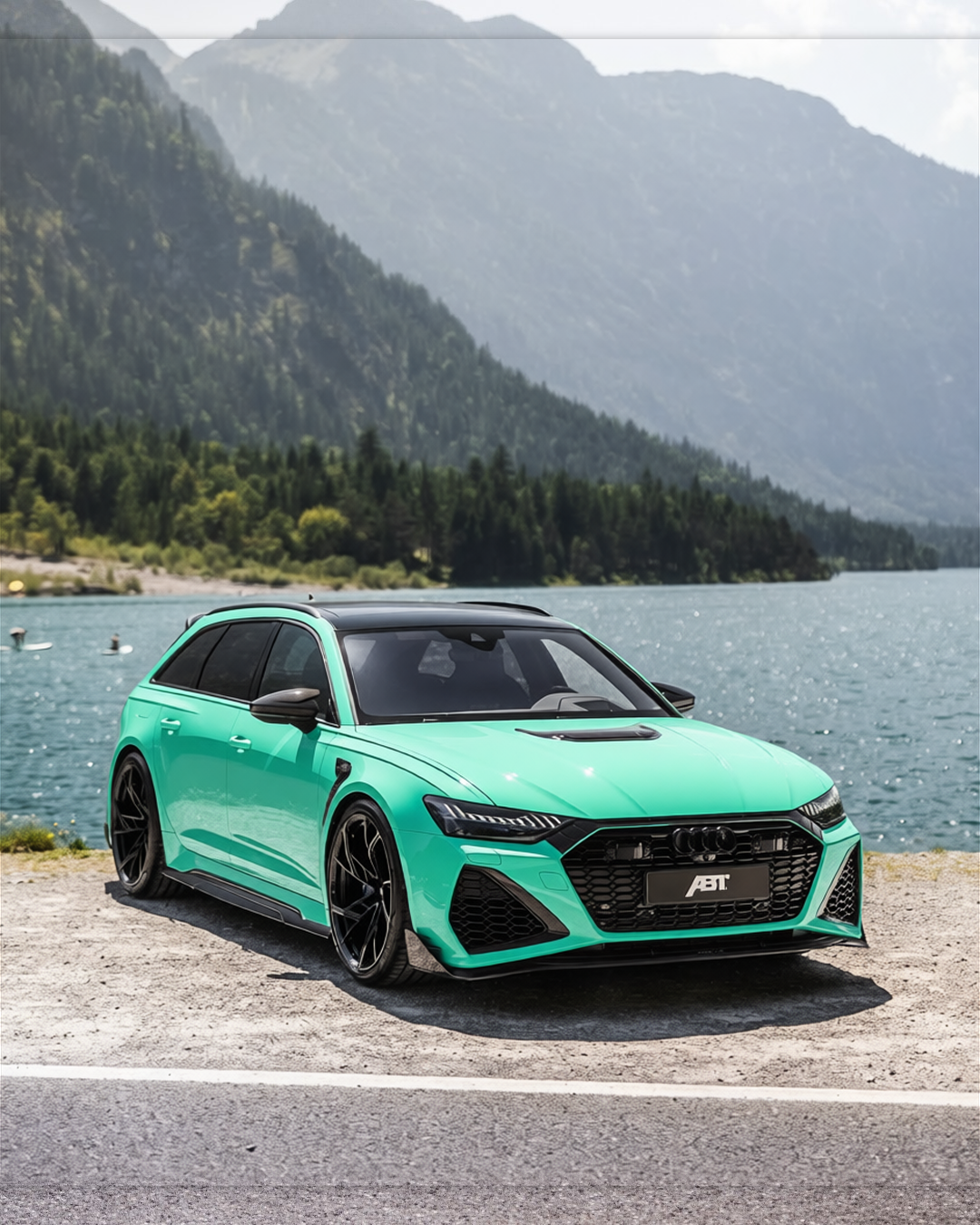 Audi RS6 rendered in Super Gloss Pearl Neon Mint gloss wrap