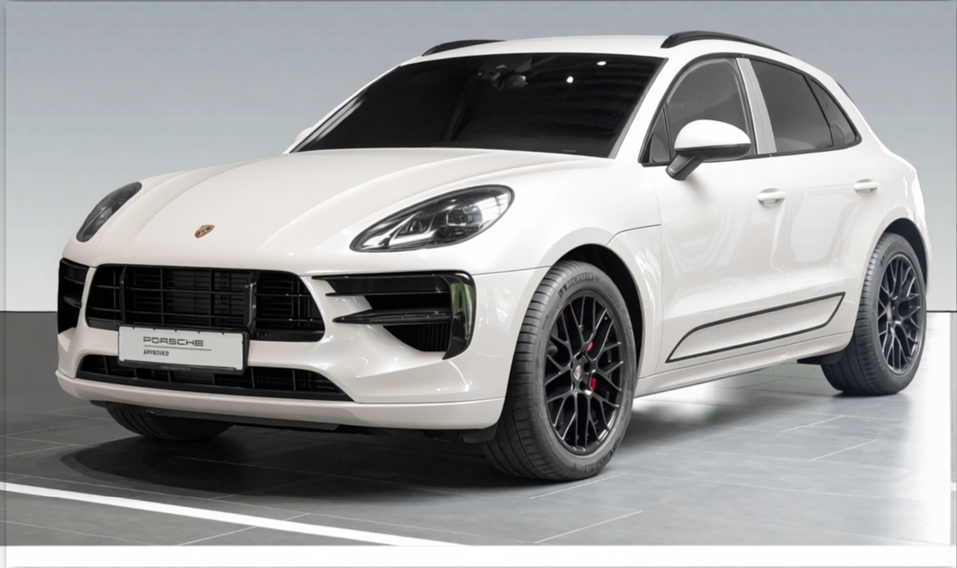 Preview Car 8 rendered in Pearl White gloss paint